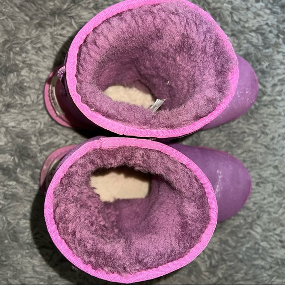 Purple sparkly uggs - Picture 8 of 8